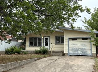 911 Duncan St, Pampa, TX 79065