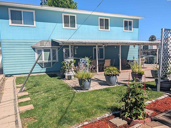 3rd image of 2407 Boise St