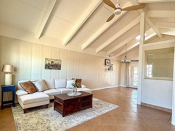 2nd image of 110 W 8th St