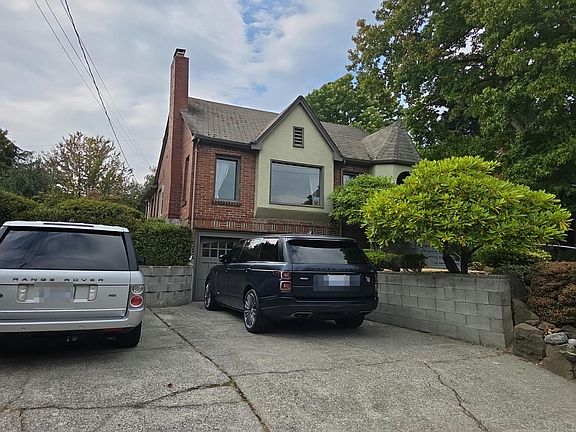 3rd image of 7511 8th Ave NW