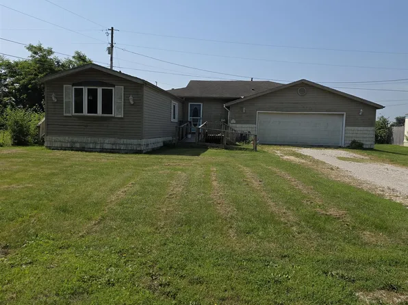 3367 E Pleasant Grove Dr, Warsaw, IN 46580