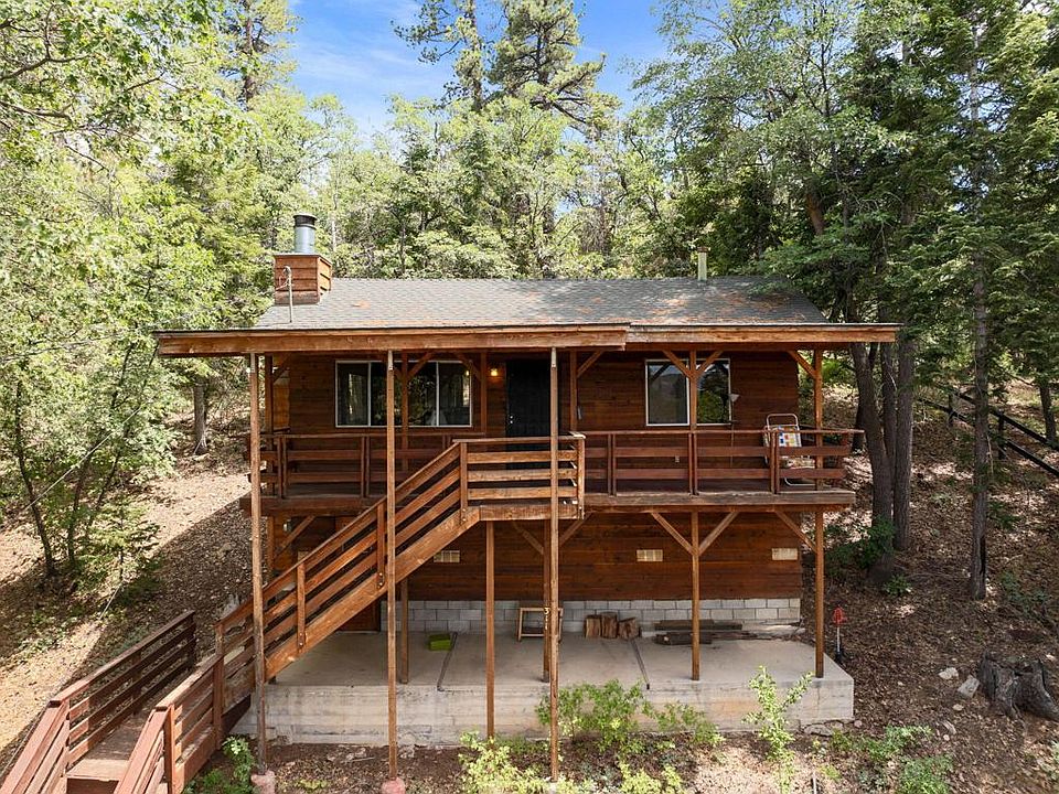 1st image of 1311 Siskiyou Dr