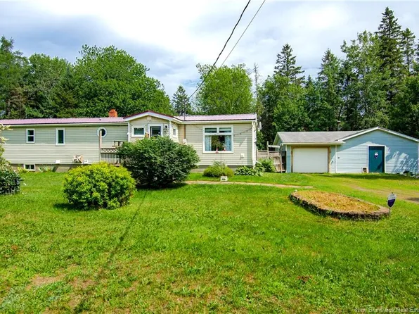 4 Back Rd, Studholm, NB E4G 4G3