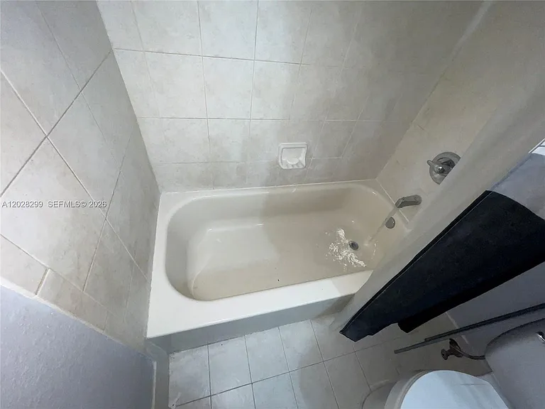 2903 SE 17th Ave #110 — Photo 12
