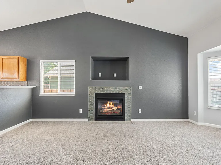 5164 Fennel Dr — Photo 7