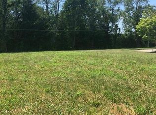 100 Vetta Dr, Butler, PA 16002