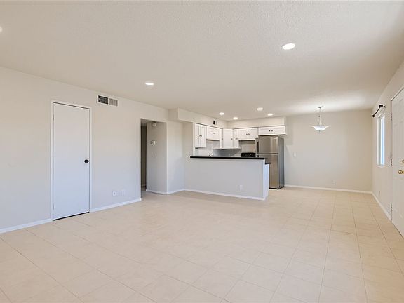 5th image of 1571 Northwind Ct APT C