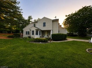 1 Cliffside Ct, Hardyston Twp., NJ 07419