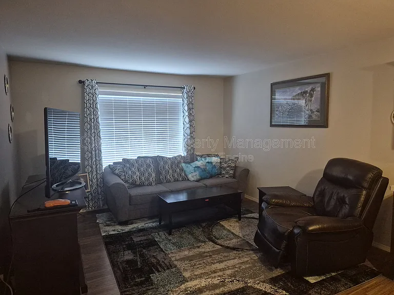2114 18th Ave #306 — Photo 3