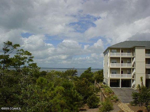 2nd image of 101 K The Ocean Club
