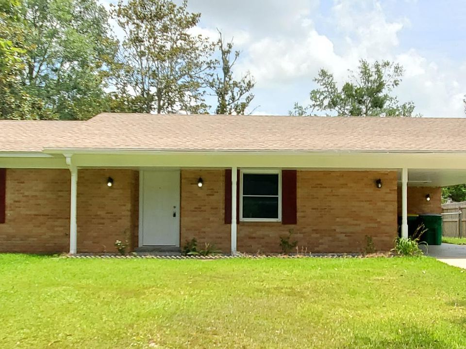1st image of 6353 Chaucer Dr