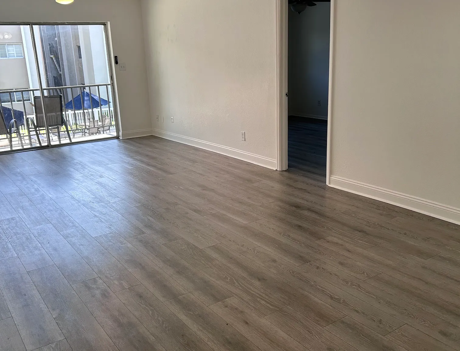 2 bed, 938 sqft, $1,700 — Photo 1