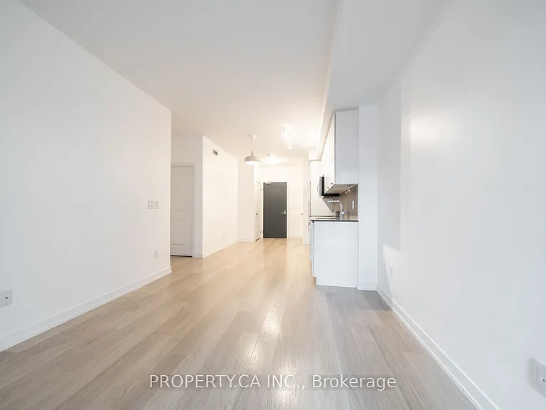 105 George St #303 — Photo 6