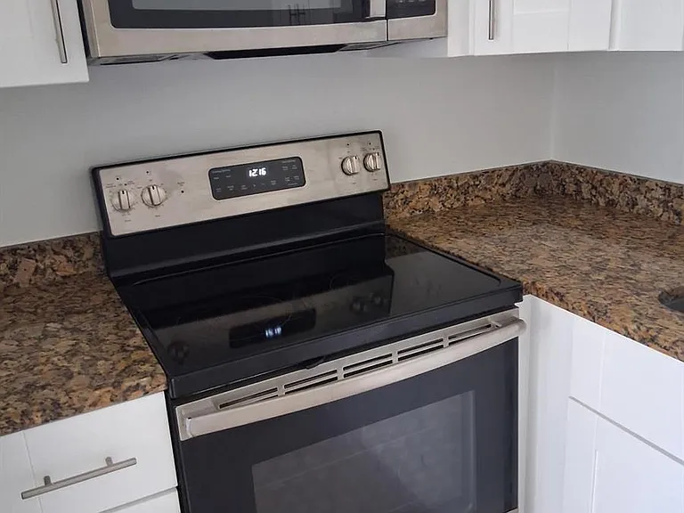 2100 Springdale Blvd #303 — Photo 30