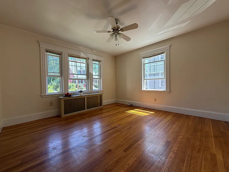 70 Ardale St #1 — Photo 16
