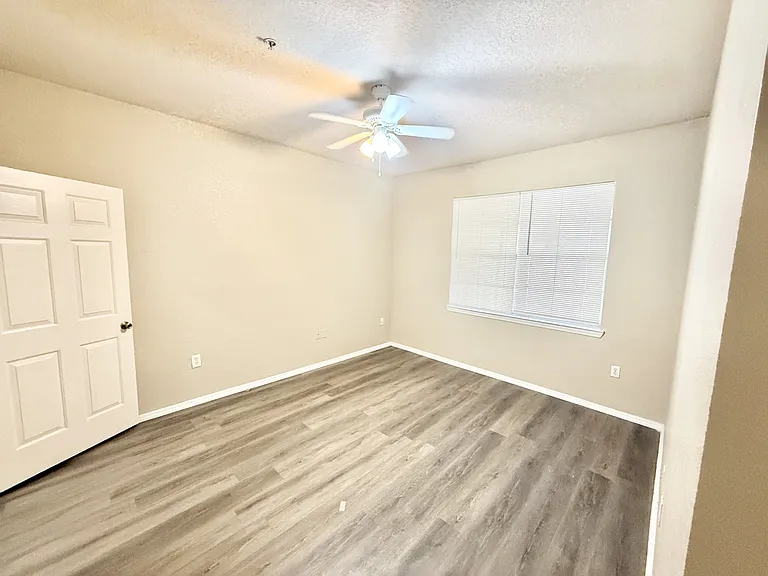 2600 Robert Trent Jones Dr #912 — Photo 12