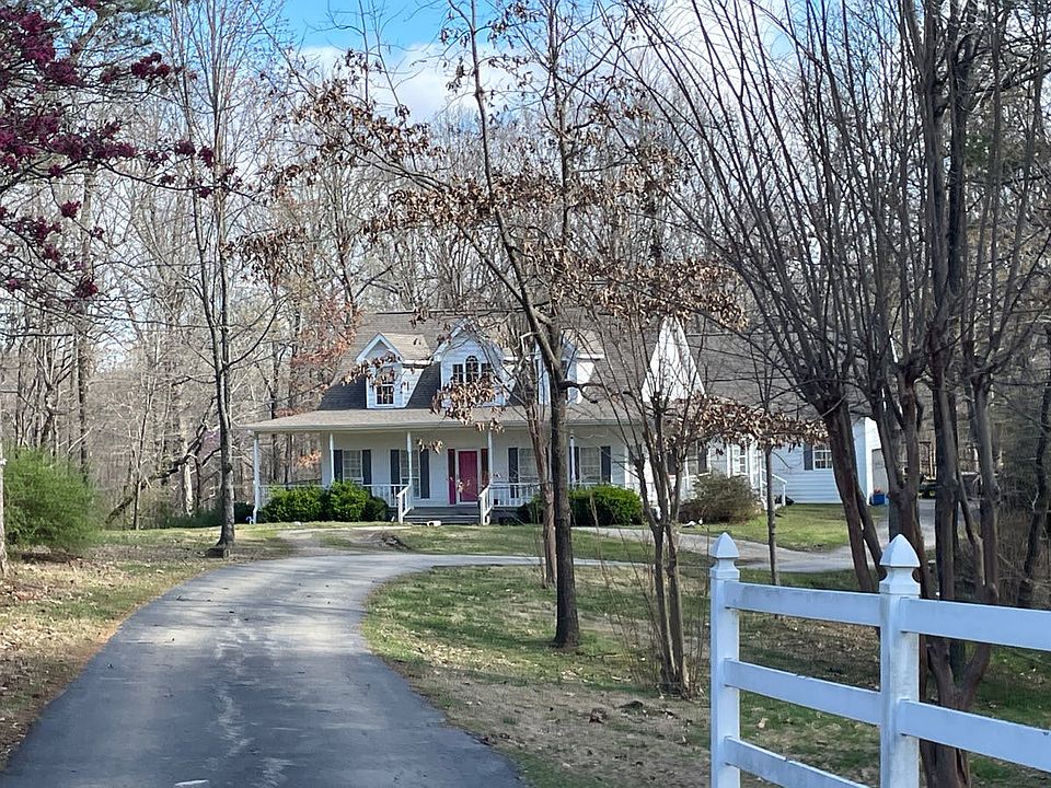 1st image of 315 Mountain Home Rd