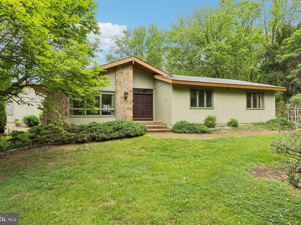 1000 Owl Pl, Cherry Hill, NJ 08003