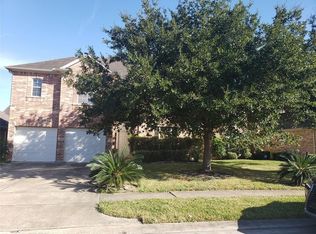 2911 Darby Brook Dr, Fresno, TX 77545
