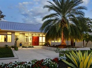 5001 Riverwood Ave, Sarasota, FL 34231