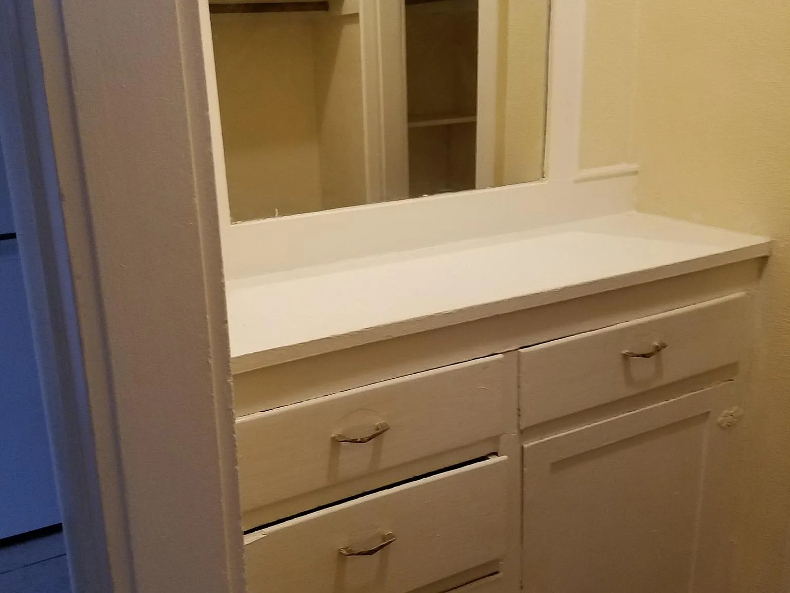 Studio, 400 sqft, $575 — Photo 3
