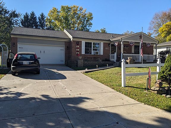 2nd image of 53 Middleview Dr
