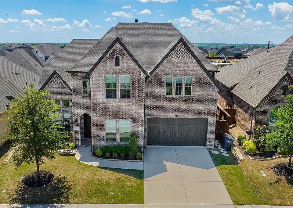 1st image of 2941 Vaquero Ln