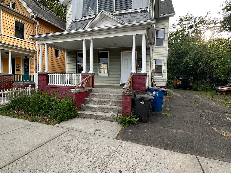 508 Dixwell Ave #1 — Photo 22