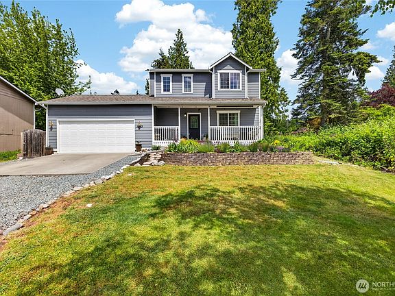 3rd image of 1293 Halsey Drive
