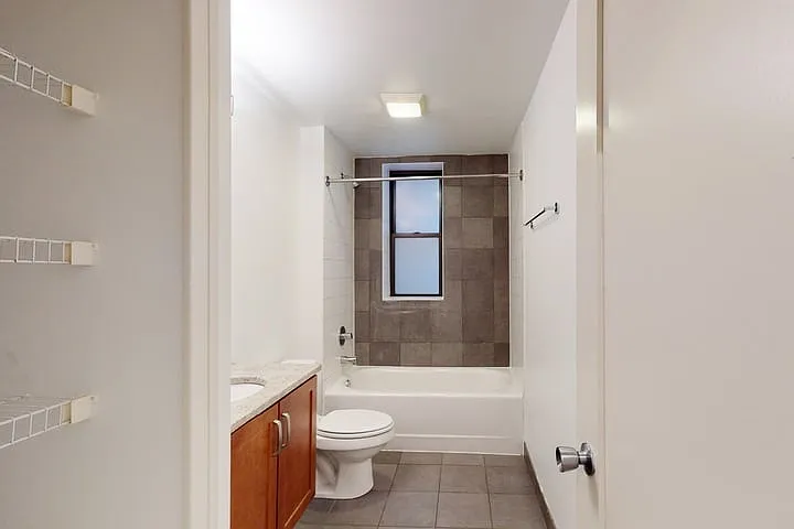 5234-5244 S. Ingleside Avenue — Photo 19