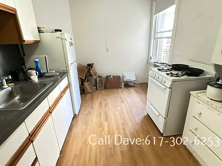 1626 Commonwealth Ave #14 — Photo 6