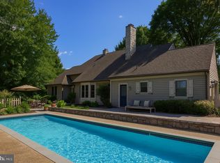 38 Westwind Cir, Lititz, PA 17543