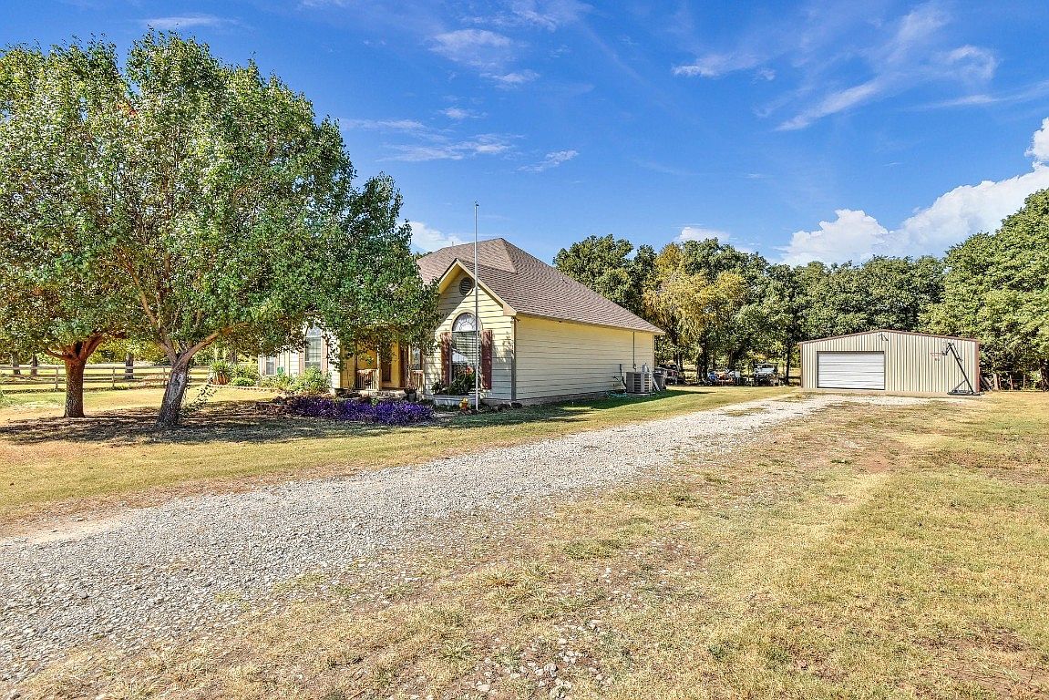 311 County Road 292, Collinsville, TX 76233 Zillow