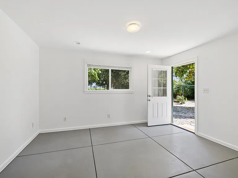7738 Saint Helena Hwy — Photo 18