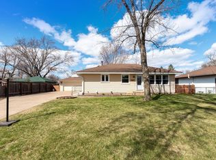 2901 115th Ln NW, Coon rapids, MN 55433