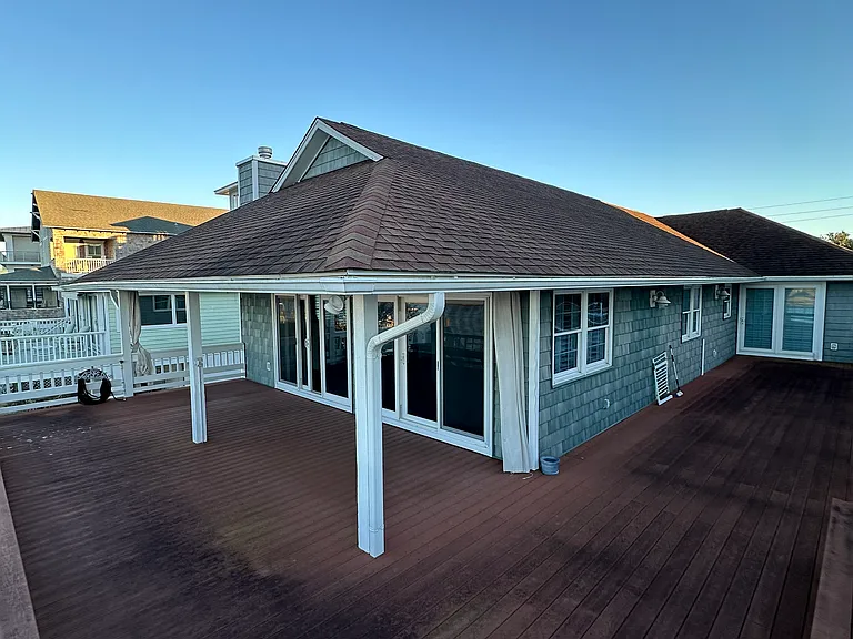Pelican Dr — Photo 5
