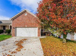 213 Gauley Ln, Lexington, KY 40511