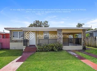 868 W 30th St, Hialeah, FL 33012