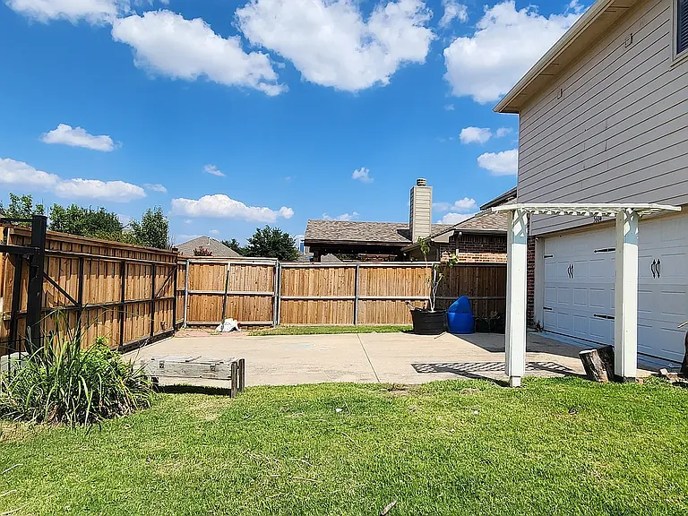 5604 Belton Ln — Photo 34
