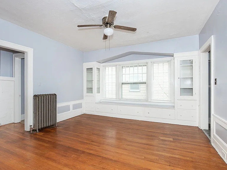 2827 Avondale Ave — Photo 18