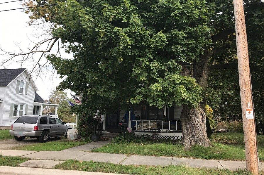 1st image of 2704 13th St