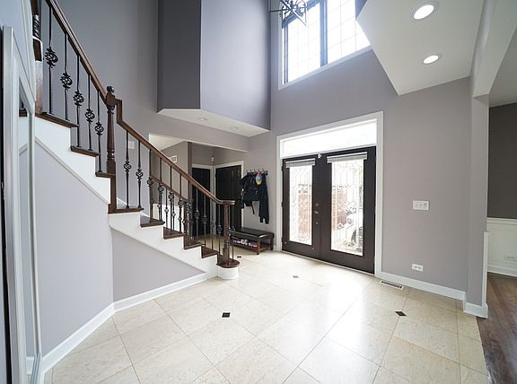 2nd image of 4400 Grace St