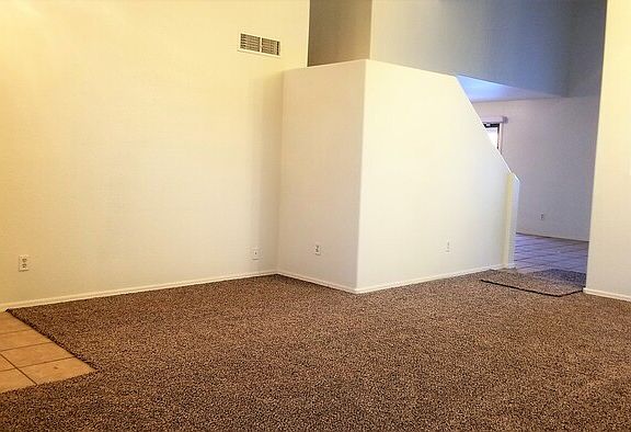 5th image of 3611 N 104th Ln