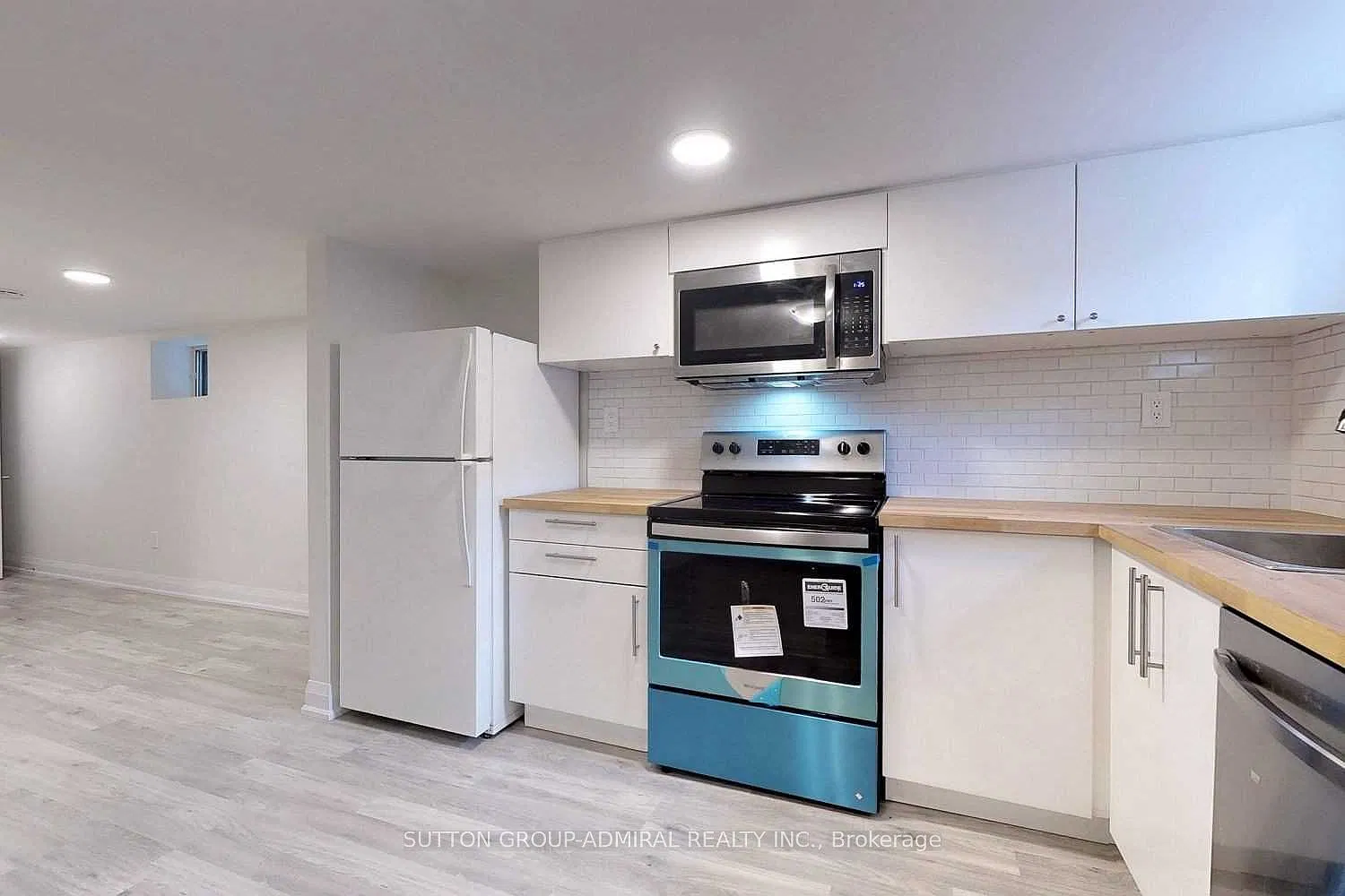 2 bed, $1,999 — Photo 4
