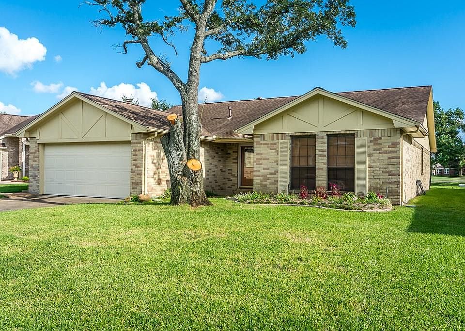 1st image of 3430 N Peach Hollow Cir