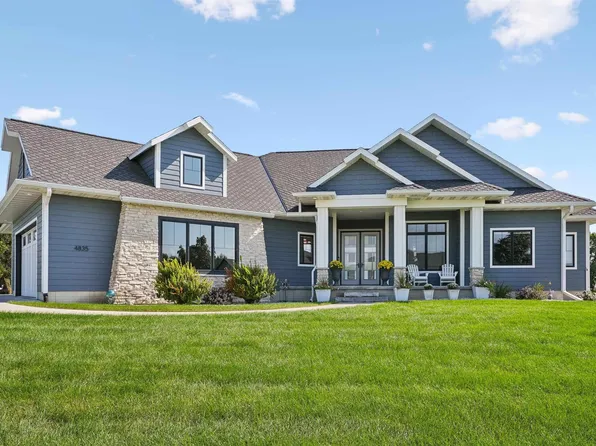 4835 Shelley Ct, Waterloo, IA 50701
