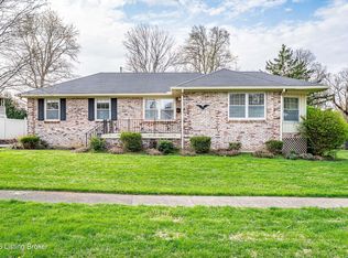 308 Caroldale Ln, Woodland Hills, KY 40243
