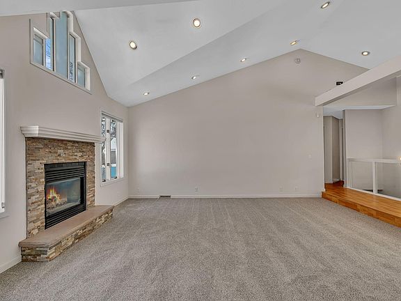 3rd image of 1513 38th St S