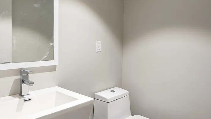 Rented by Nooklyn NYC LLC | media 17