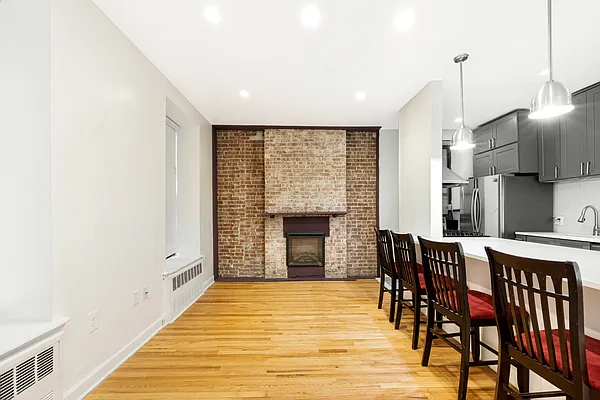 Rented by Compass | media 15